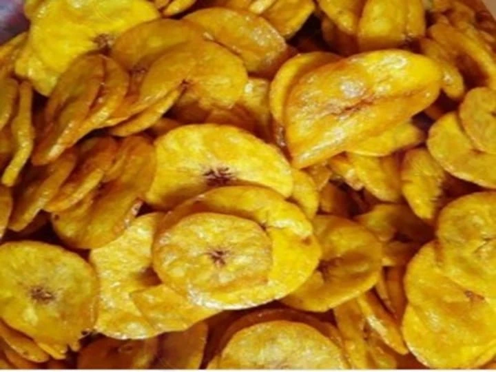 Filipino syrup banana chips