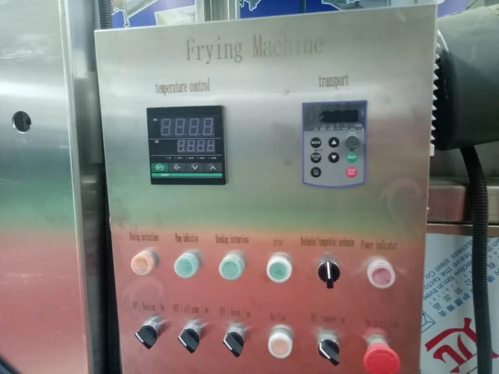 Simple and easy to operate control cabinet